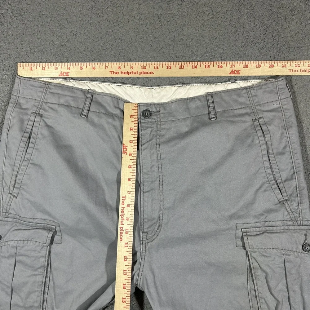 Levis Cargo Pants Mens 42x32 Light Gray Multi Pocket Utility Casual Wear #3374 - Picture 7 of 9